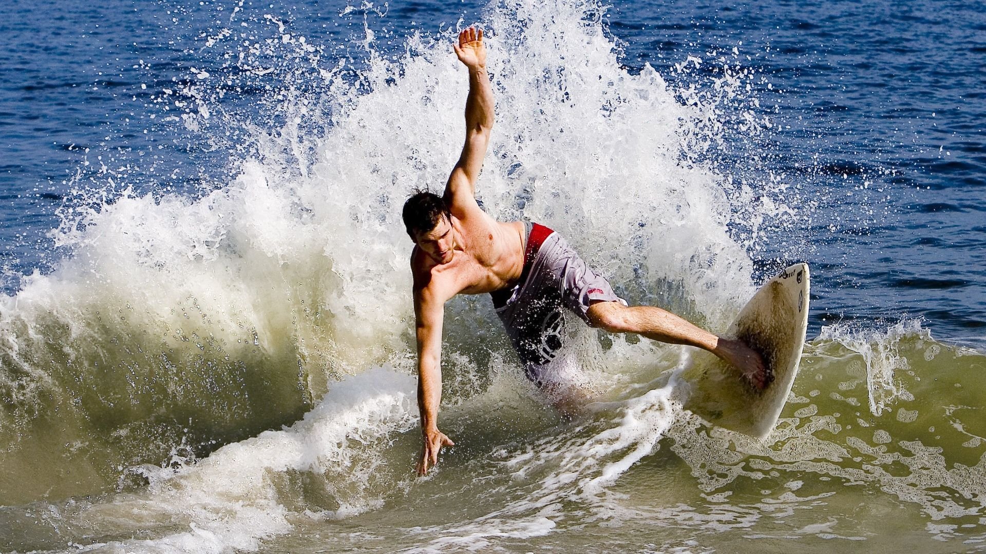 【实时数据透明】传感器和大数据让比赛更“看得懂”，传感器设备采集的数据是不是大数据